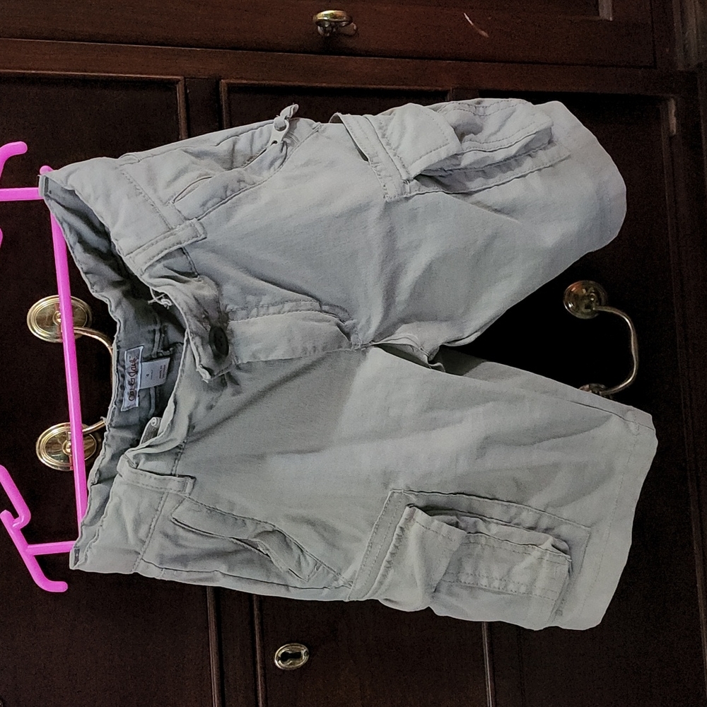 Cat & Jack Boys shorts with elastics in the waist